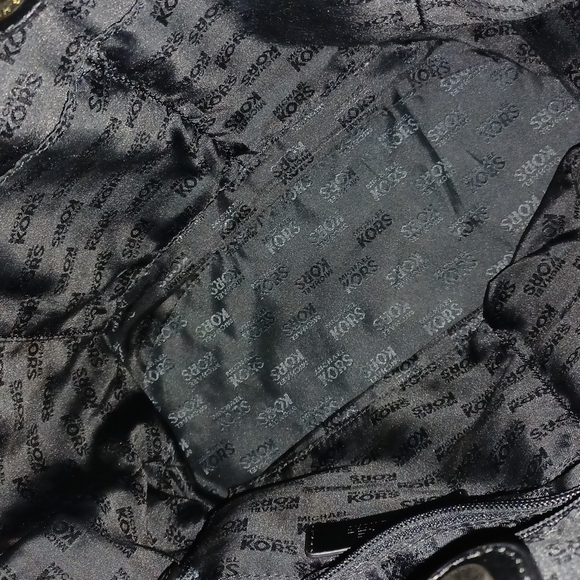 Michael Kors tote - Picture 4 of 8